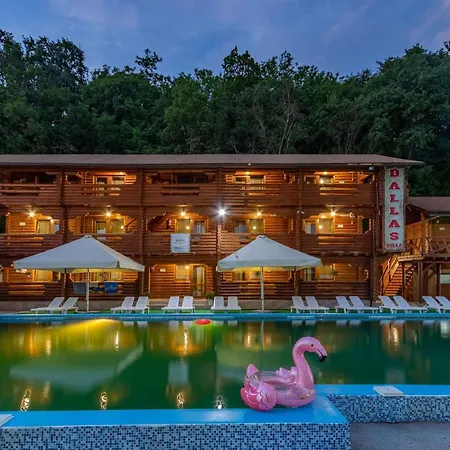 Dallas Hotel Solotwyno