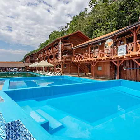 Dallas Hotel Solotvyno