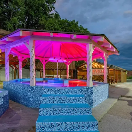 Hotel Dallas Solotvyno